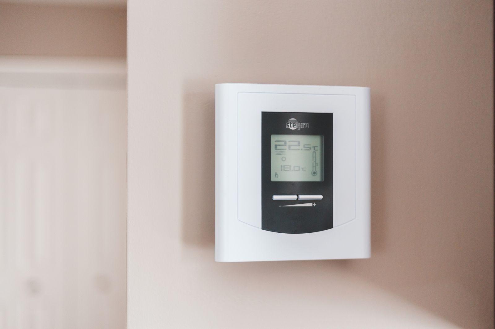 Practical Strategies for Toronto Condo Boards to Control Rising Condo Energy Costs in Ontario Without Major Retrofits